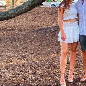 Olivaceous White Set